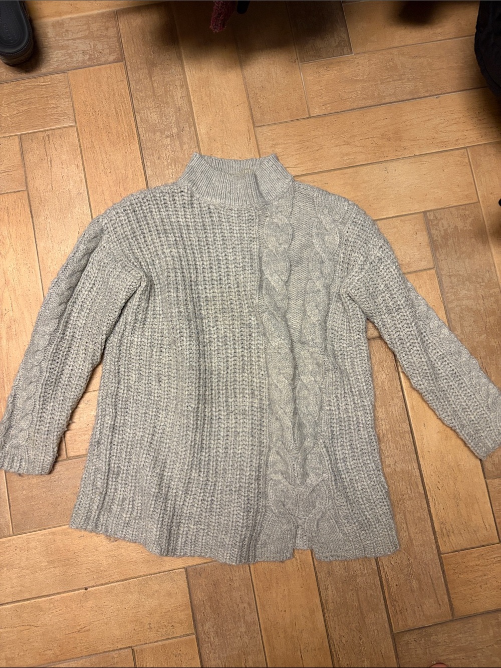 A Pea in the Pod Light Gray Cable & Ribbed Mock Neck Sweater - Maternity